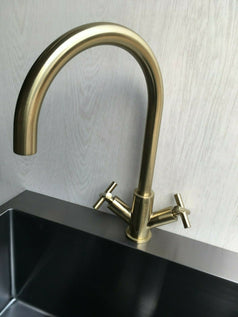 2023 Matte Black Cross 1/4 turn hot cold Solid stainless steel goose neck Swivel Kitchen tap