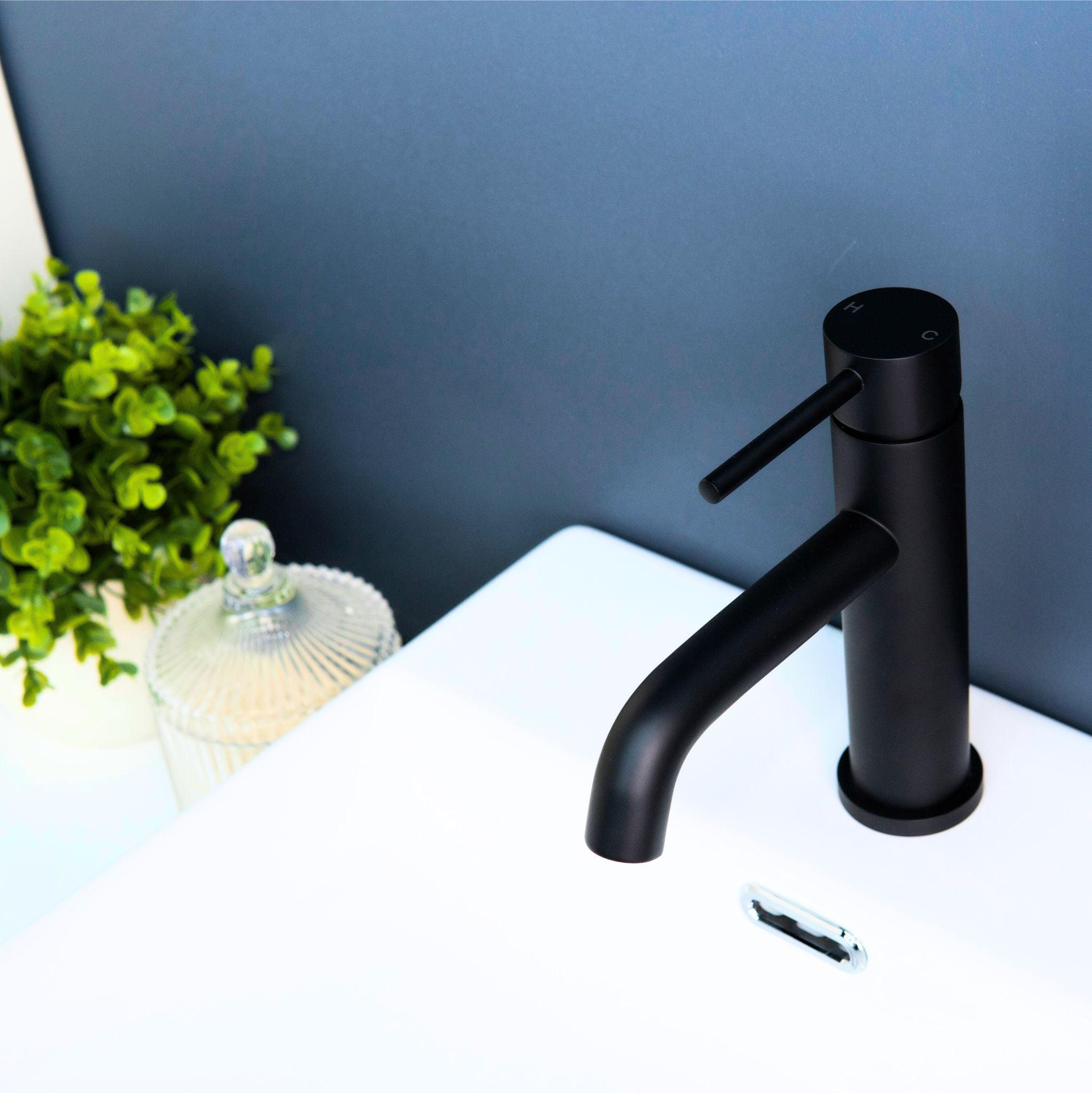 Luana Interiors - Deck Mount Basin Mixer in 3 Selectable Colors - Image 3